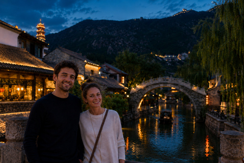 Beijing: Gubei Water Town Day-to-Evening Trip Beijing: Gubei Water Town Day-to-Night Experience Tour