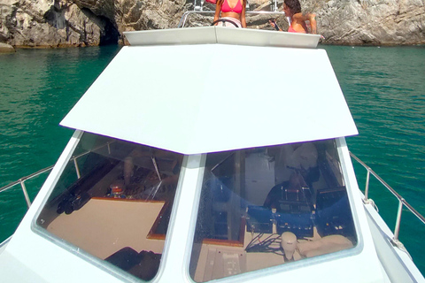 Sesimbra: Exclusive Private Yacht tour with sea activities! Sesimbra: Exclusive Private Yacht Experience and activities,