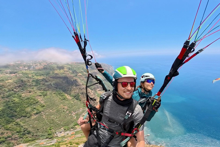 Madère : vol en parapente tandemMadère : Vol en parapente tandem
