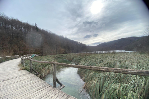 Excursion privée d'une journée Zagreb-Parc national des lacs de LitviceZagreb-Lacs de Plivice-Zagreb