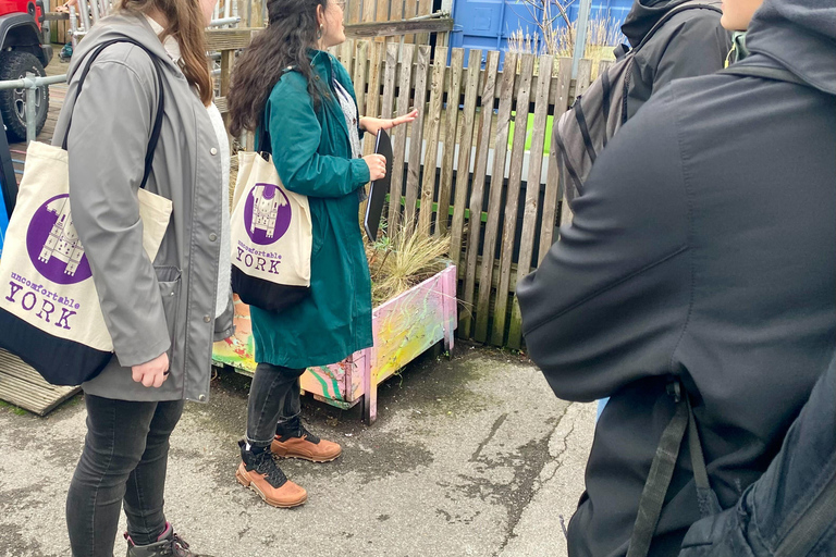 York: tour guidato a piedi non convenzionale