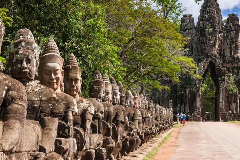 Angkor Wat Highlights e tour guidato all&#039;alba da Siem Reap