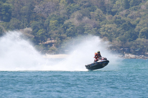 Plage de Patong : Amusez-vous en jet ski à la plage de Patong.Jet ski à Patong Beach 30 Min