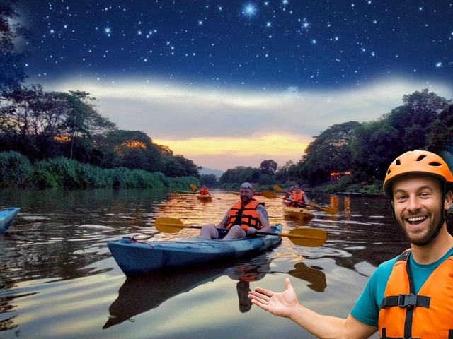 Chiang Mai: Ping River Night Kayaking into City Center