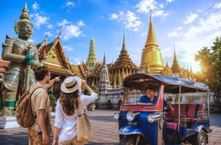 Bangkok: Königliche Tempel und Tuk-Tuk-Tour mit Guide