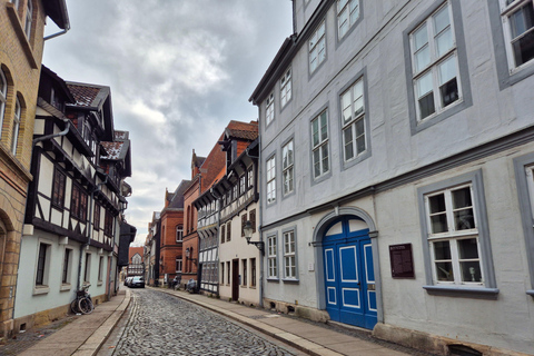 Braunschweig: Patricians, executioners, and butchers. Patricians, executioners, and bone cutters. Up to 6 adults, kids included.