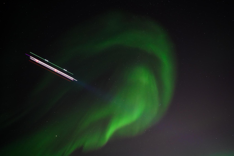 Tromsø: Small-Group Adventurous Northern Lights Hunt