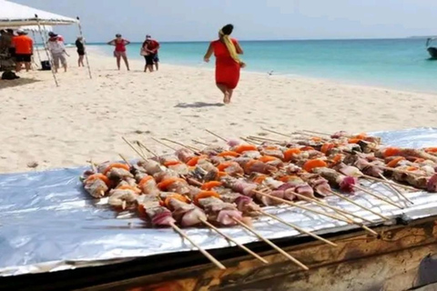 Zanzibar: Nakupenda Sandbank Picnic Day Tour with Lunch