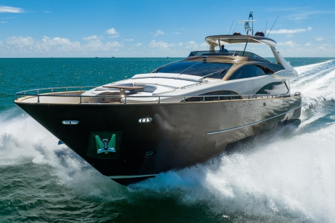 Luxus Yacht Charter