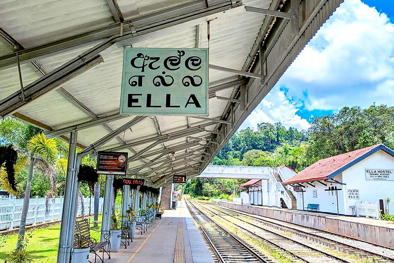 Kandy to Ella: Go by Car to Nanuoya & take the Train to Ella Kandy to Nanuoya Drop By Car & Ella Train Ride (05)