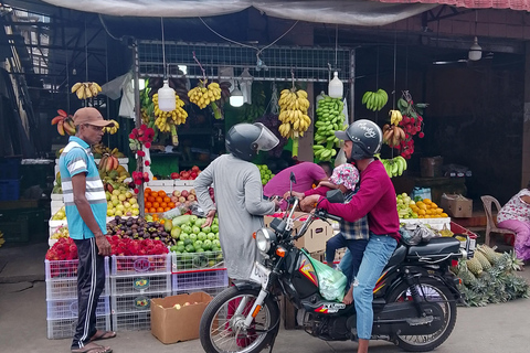 Negombo: Tastiest Local Food Tour by Tuk-Tuk - All Inclusive