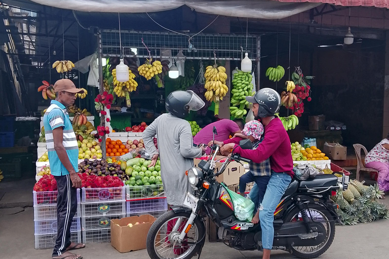 Negombo: Tastiest Local Food Tour by Tuk-Tuk - All Inclusive