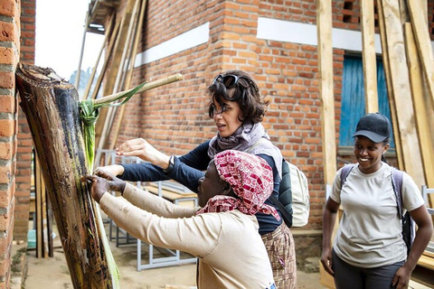 جولة في قرية مايانجي للمصالحة