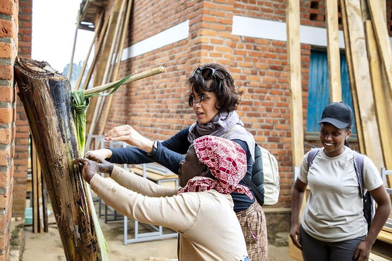 جولة في قرية مايانجي للمصالحة