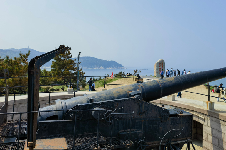 Weihai: Liugong Island and Dongpu Bay Beach Day Trip