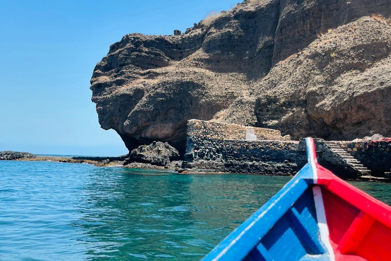 Wycieczka łodzią do jaskini Aguas Belas + grill