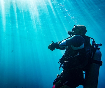 From Jeddah: Boat Trip and Diving for Certified Divers