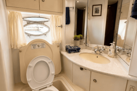 Paphos: Private Luxury Yacht Charter Paphos: Private Luxury Yacht Charter 2 Hours