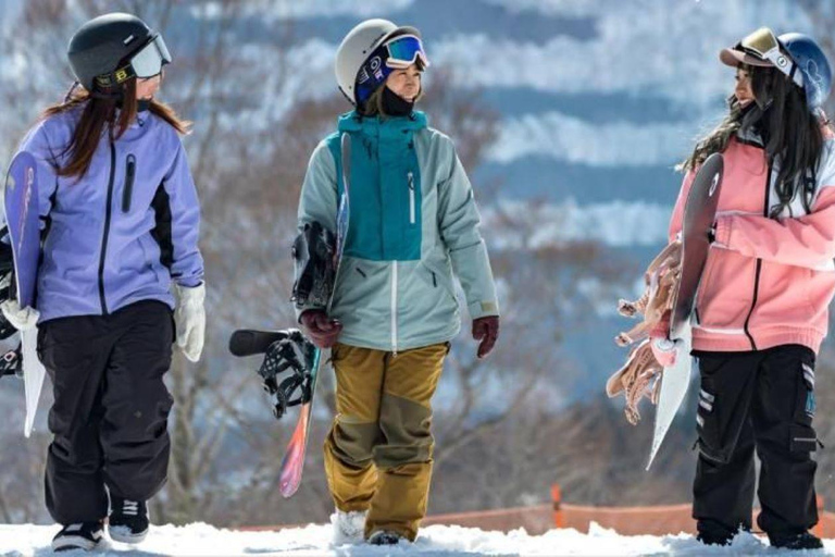 From Tokyo: Naeba Ski Resort Day Trip with Lift Pass Ski or Snowboard Gear Rental Option