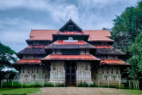 Kochi: Full-Day tour with Temple, Farming & Village Life