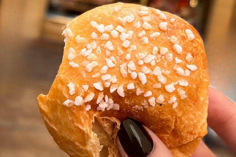 Aix-en-Provence: Food Tour & Local Gourmet Breakfast (EN/FR)