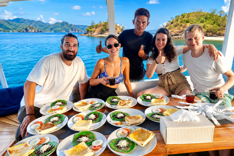 Labuan Bajo: 3-Day Komodo Sailing Ocean View Cabin All Fees Standard Boat | Sharing Room Ocean View | Tiket not Included