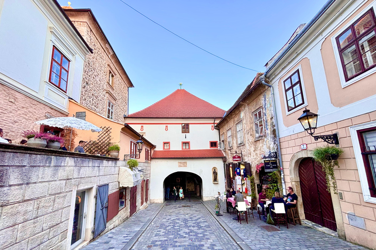 Explora Zagreb: Un tour a pie guiado por el centro de la ciudad