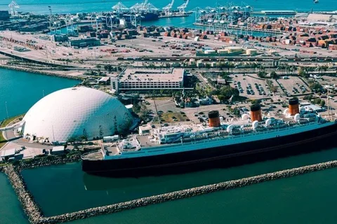 Long Beach: Harbor Helicopter Tour