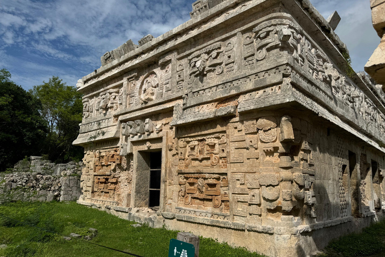 Chichén Itzá : visite privée (déjeuner à Valladolid et cenote)