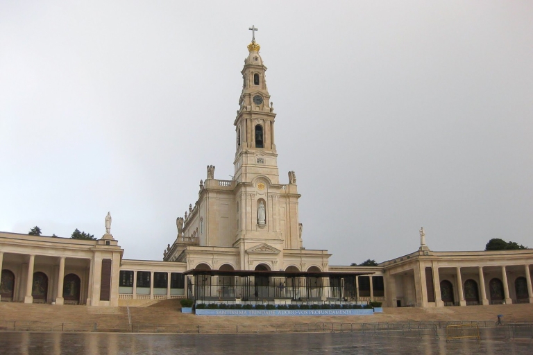 Desde Lisboa: tour privado de un día al santuario de Fátima