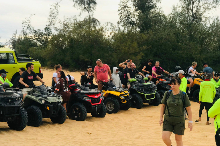 جولة جماعية في موي ني: الكثبان الرملية عند شروق الشمس أو غروبها بسيارة جيب