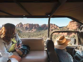 Ab Sedona: 1,5-stündige Jeep-Tour durch den Oak Creek Canyon