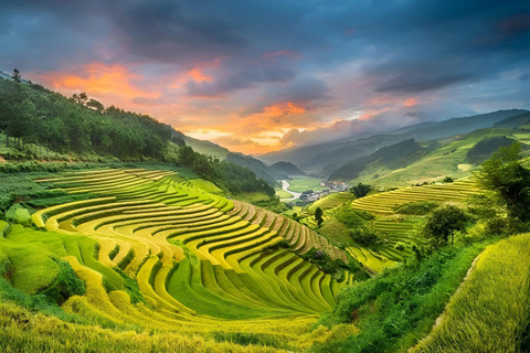 From Hanoi: Visit Sapa 3 Days & See The Terraced Fields Group Tour With A 4-Star Hotel