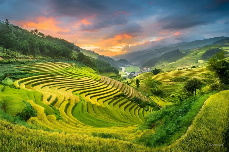 From Hanoi: Visit Sapa 3 Days & See The Terraced Fields Group Tour With A 4-Star Hotel