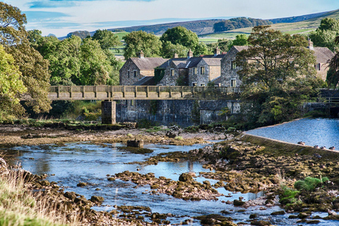 From York: The Yorkshire Dales Small-Group Day Tour