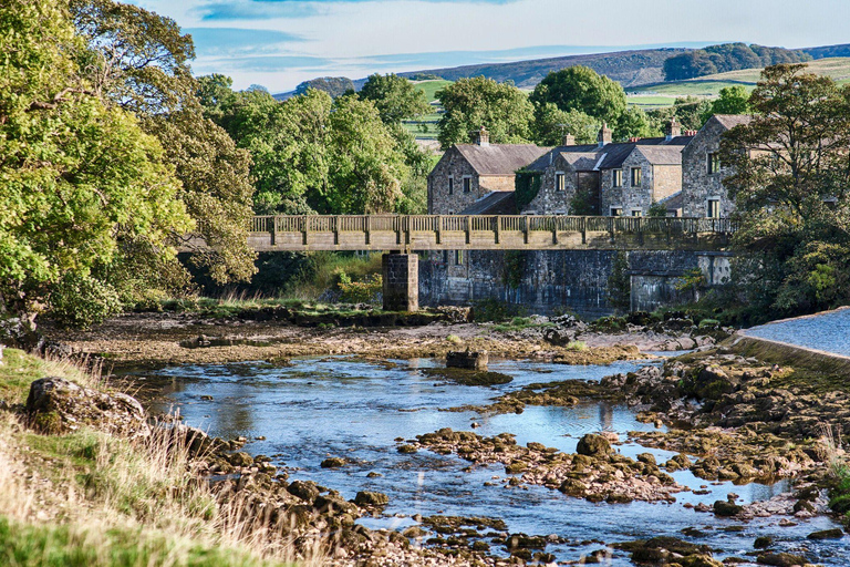 From York: The Yorkshire Dales Small-Group Day Tour