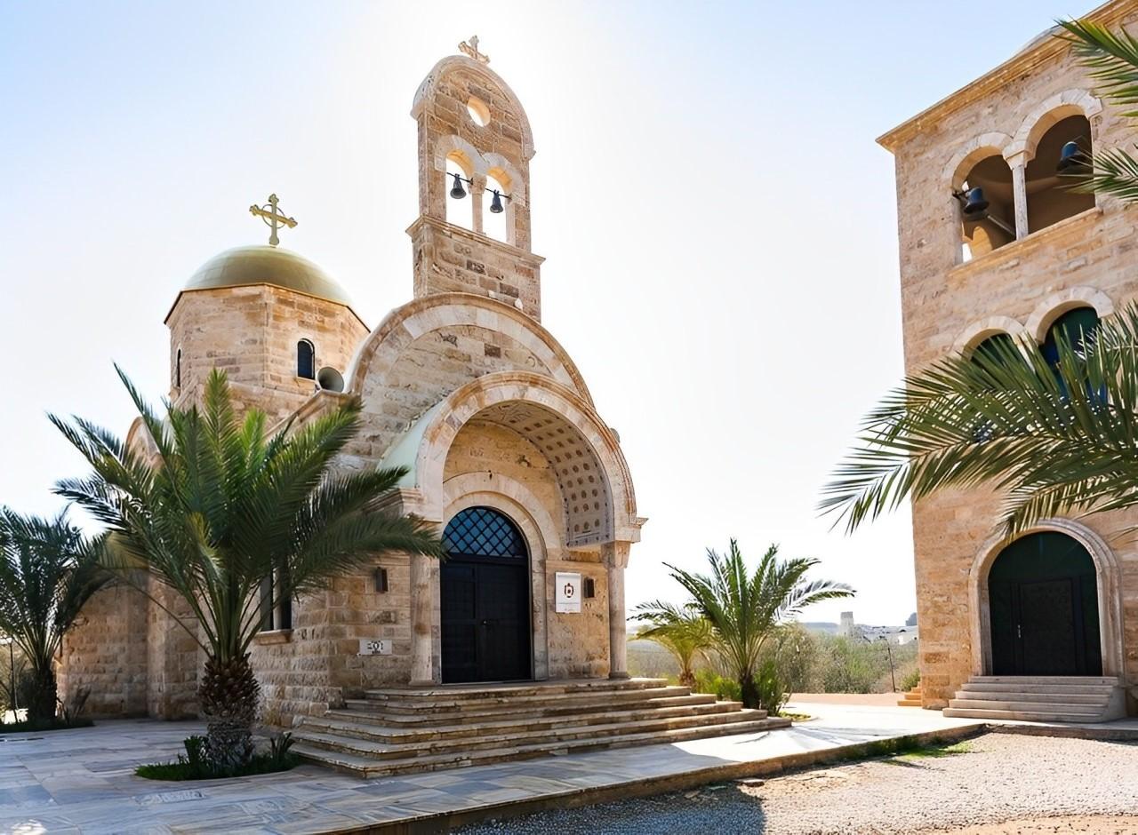 Jordanien-Strecken: 8 Tage Petra, Wüste und antike Stätten