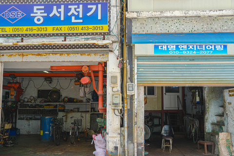 Busan: Power Walk Tour with a Local Mate