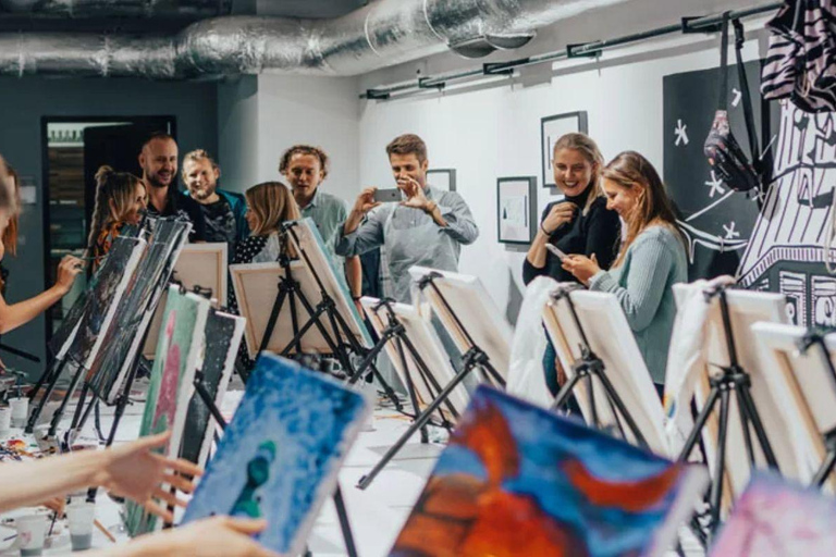 Christmas painting and mulled wine in Warsaw!