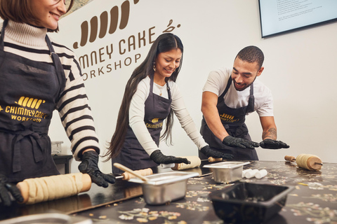 Budapest: Traditional Chimney Cake (Kürtőskalács) Workshop