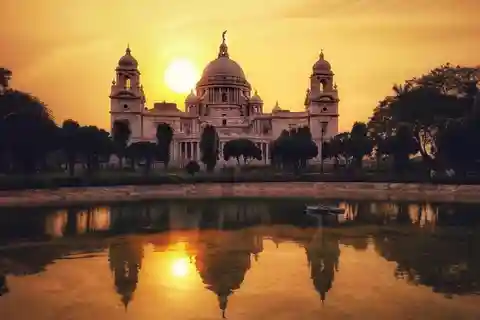 Kolkata: Private Custom Tour mit Hoteltransfers
