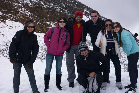 La Paz : Excursion d&#039;une journée à Chacaltaya et dans la vallée de la Lune