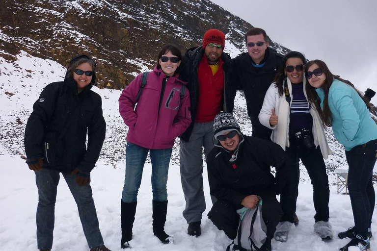 La Paz: Escursione di un giorno a Chacaltaya e alla Valle della Luna