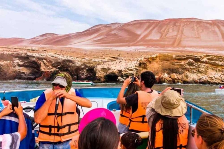 Excursión a Huacachina y Paracas con entradas incluidas en un díaOpción Estándar