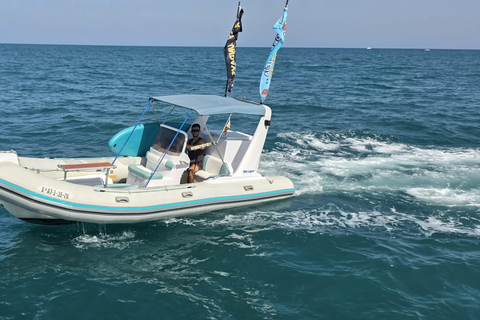 Friends and Family RIB tour in Torrevieja