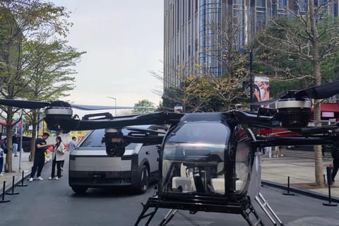 広州の未来ハイテクツアー：eVOLT、Robotaxi、AI - 2026件（実際の体験