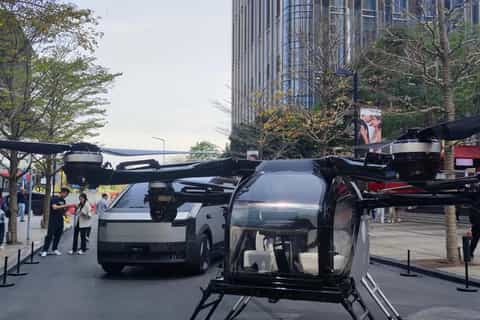 Canton : visite technologique du futur – eVOLT, Robotaxi et IA