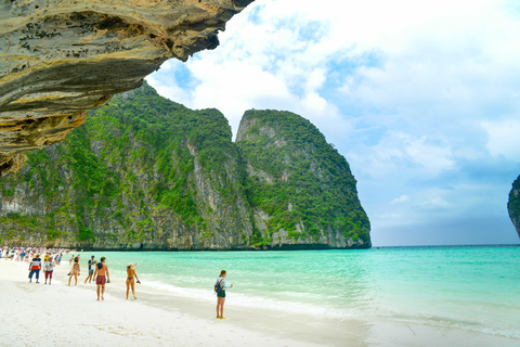 Phi Phi and Bamboo Island Full-Day Catamaran Tour from Krabi