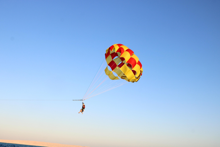Hurghada: Orange Bay Island with breakfast, lunch & watersports Parasailing and Orange Bay with breakfast, lunch and watersports