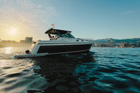 Fuengirola : Croisière de luxe, yacht privé, coucher de soleil VIP